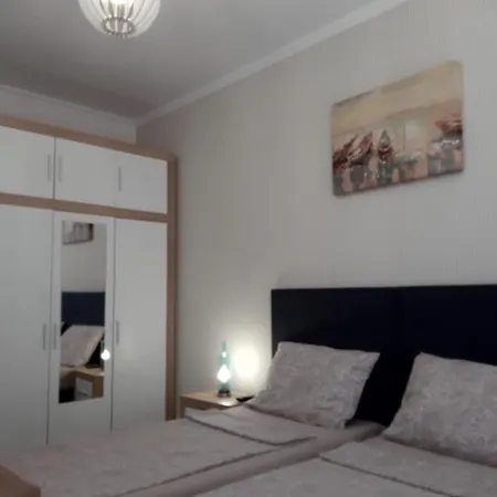Lighthouse 3 Bedrooms F36 * Balchik
