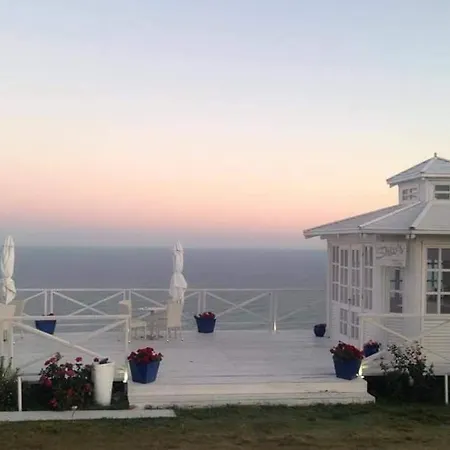 Lighthouse 3 Bedrooms F36